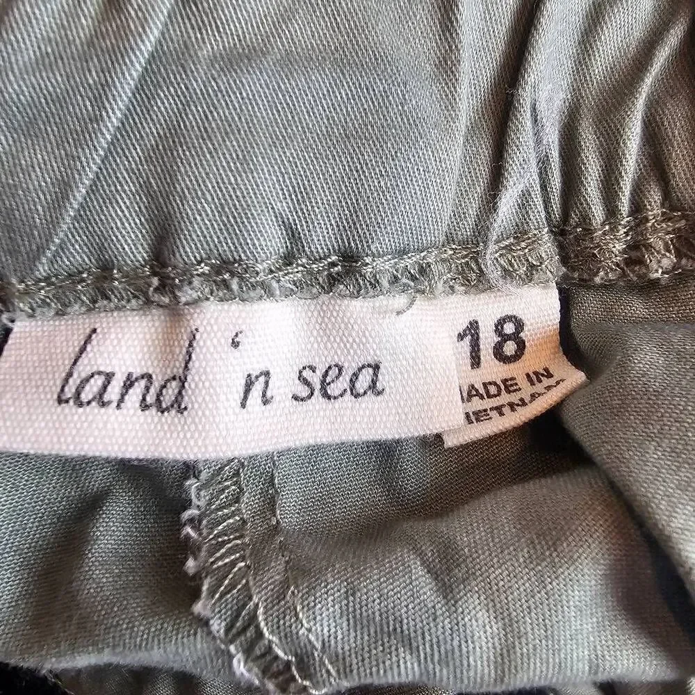 Land n sea womens Sz 18 olive Bermuda pull on shorts